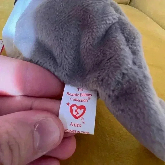 TY  Beanie Baby - ANTS the Anteater (8.5 inch) Stuffed Animal Toy - Picture 3 of 5